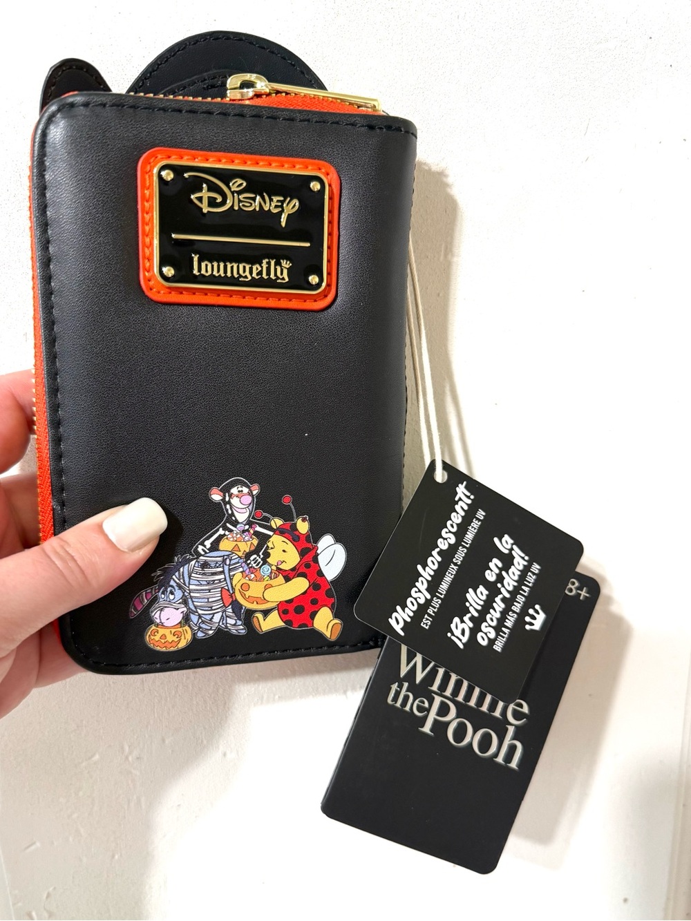 Disney Loungefly Black Card Holder with Yellow & Orange Tigger Art - Picture 2 of 3